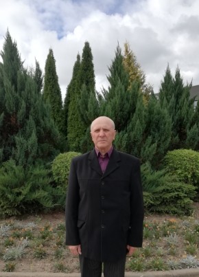 Михаил Ястребов из Орши 65 лет