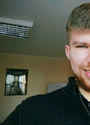 Антон, 32, Россия, Омск