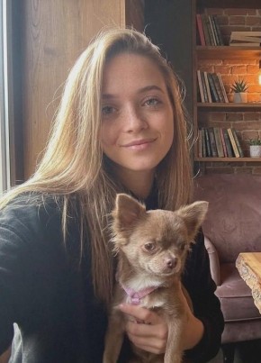 Карина из Братска 26 лет
