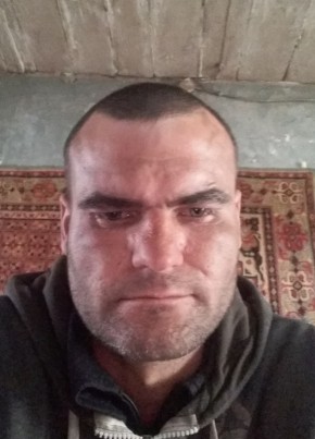 Zhenya Yuziv, 35, Ukraine, Zaporizhzhya