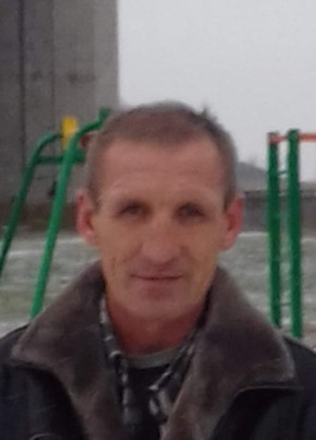 Антон, 55, Россия, Ирбит