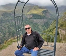 Gilbert, 42, Orlando