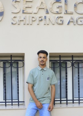 Mohamed из الإسكندرية 22 года