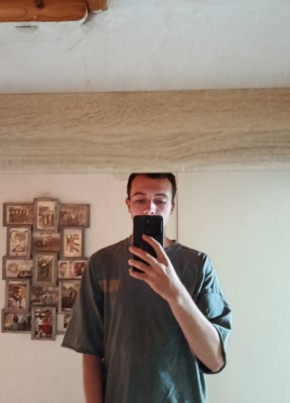 Josue из Lugo 21 год