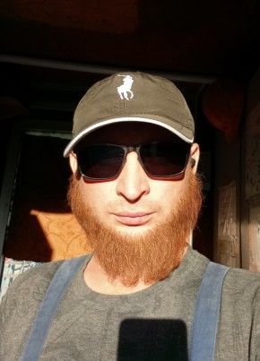 Александр из Орска 34 года