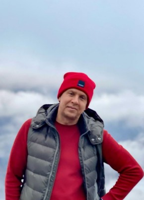 Алексей из Санкт-Петербурга 52 года