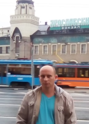 Дмитрий, 37, Россия, Сараи