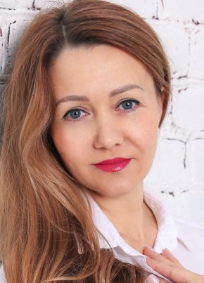 Olga, 47, Russia, Saint Petersburg