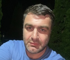 Mikhail, 41, Batumi
