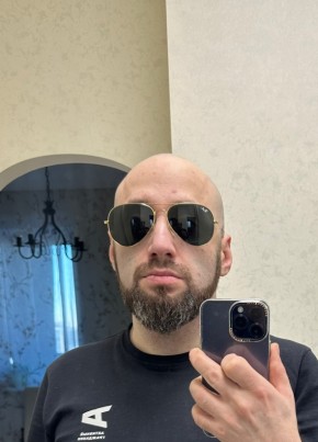 Mikhail, 41, Russia, Moscow
