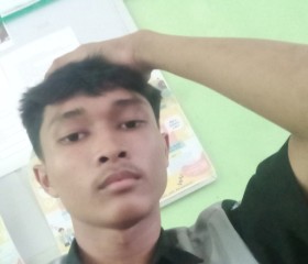 Black, 21, Purwokerto