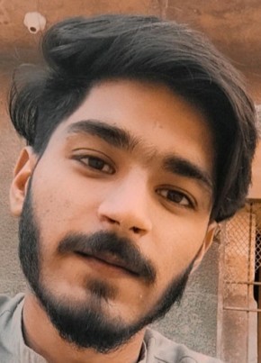 Furqan Malik, 19, Pakistan, Karachi
