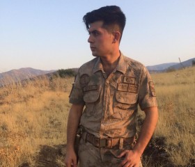 Zafer Kurt, 22 года, Ankara