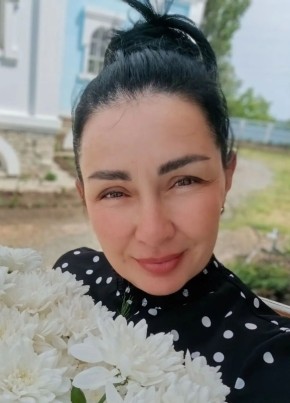 Ксения из Вешенскаи 43 года
