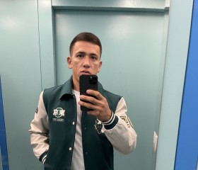 Bega, 31, Saint Petersburg