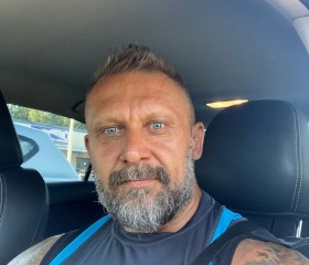 AJ, 48, Helsinki