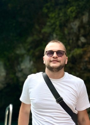 Илья из Islington 31 год