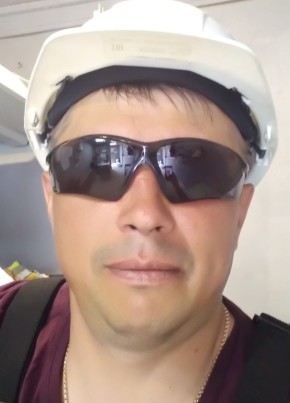 Валерий из Донецка 40 лет