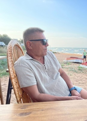 Михаил, 63, Россия, Керчь