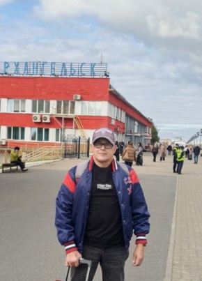 Макс из Архангельска 51 год