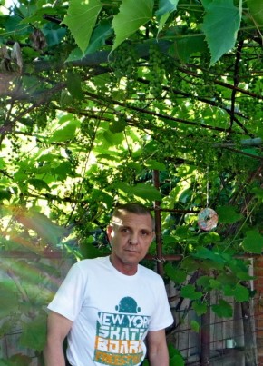 Николай, 57, Россия, Короча