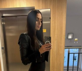 Sofiya, 30, Yekaterinburg