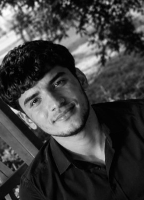 Abdumalik из Toshkent 20 лет
