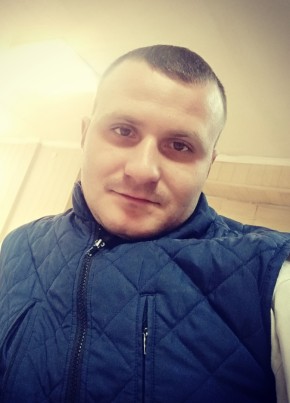 Роман, 29, Россия, Ковров