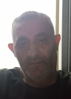 אלברט שלומוב из תל אביב-יפו 52 года