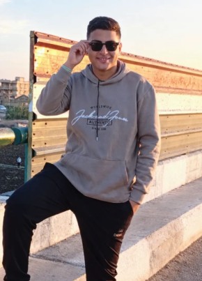 احمد из القاهرة 22 года