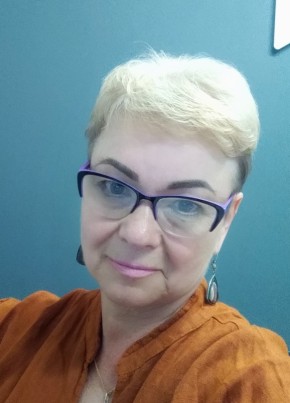 Елена, 59, Россия, Сочи