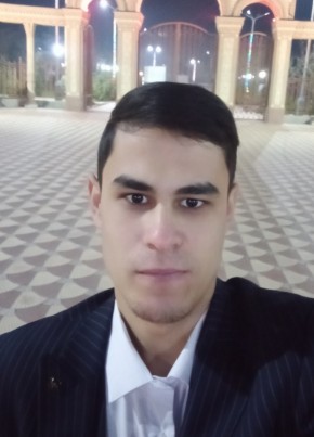 Азизбек из Хужанта 24 года