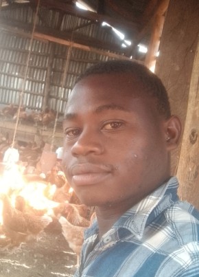 Lukeera deus из Kampala 27 лет
