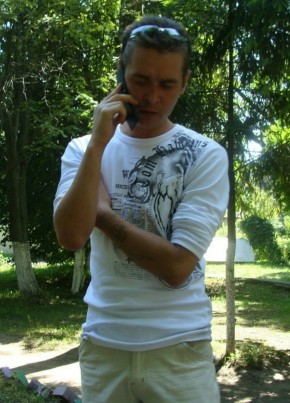 Олег, 37, Россия, Бобров