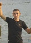 Денис, 32 года