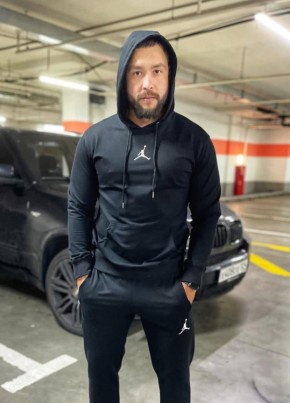 Artur, 35, Russia, Yekaterinburg