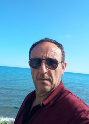 Arda из Ankara 47 лет