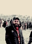 Hesm, 23, Baghdad