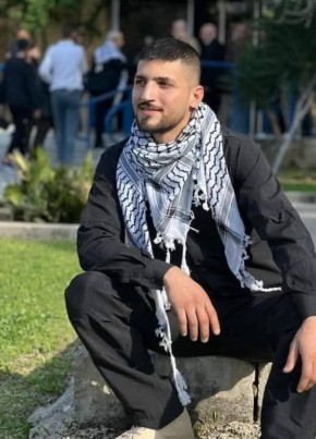 Issa из بَيْرُوت 29 лет