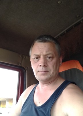 Павел из Усть-Кута 52 года