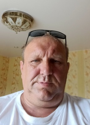 Павел из Сухого Лога 53 года
