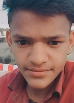 Pawan Rajput, 19, India, Kannauj