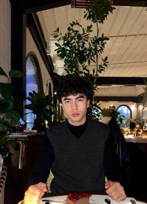 Farruh из Toshkent 19 лет