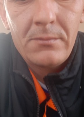 Василий, 39, Россия, Симферополь
