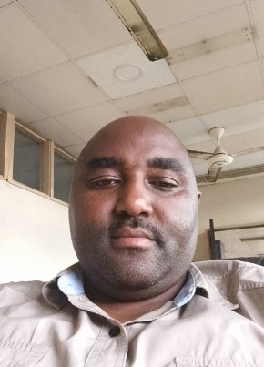 Tarimo Julius, 41, Tanzania, Dar es Salaam