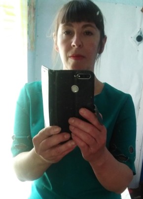 Юлия, 44, Россия, Новопокровка