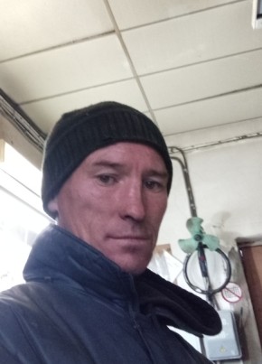Pavel Kondrashin, 41, Russia, Vladivostok
