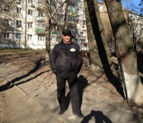 Олег, 59 лет, Батайск