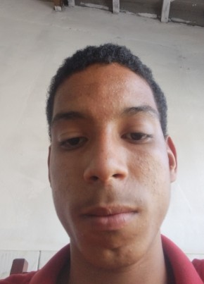 Gvcjckvnc из Goiânia 20 лет