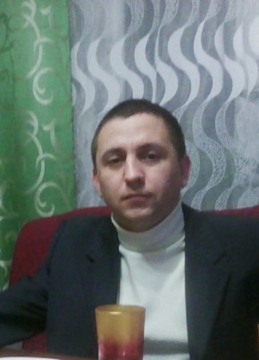 Сергей Сергеевич, 35, Россия, Вохтога
